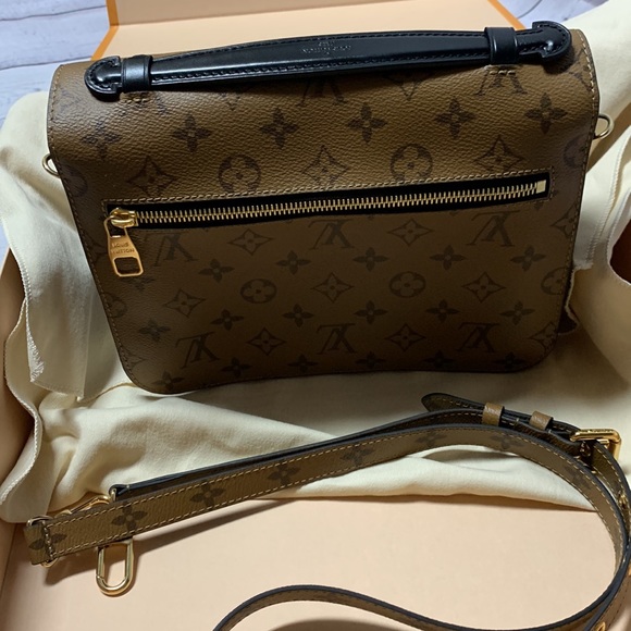Louis Vuitton Brown Pochette Metis Reverse Monogram Canvas Crossbody Bag - Picture 6 of 16